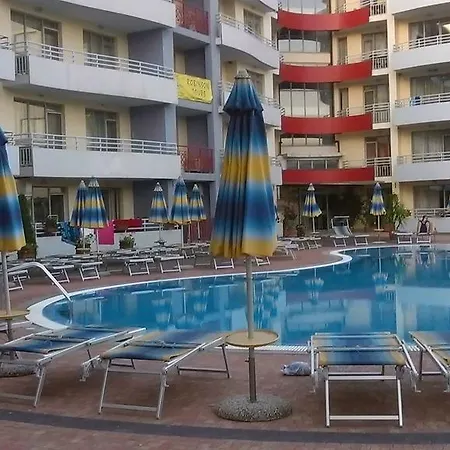 דירה Central Plaza סאני ביץ'